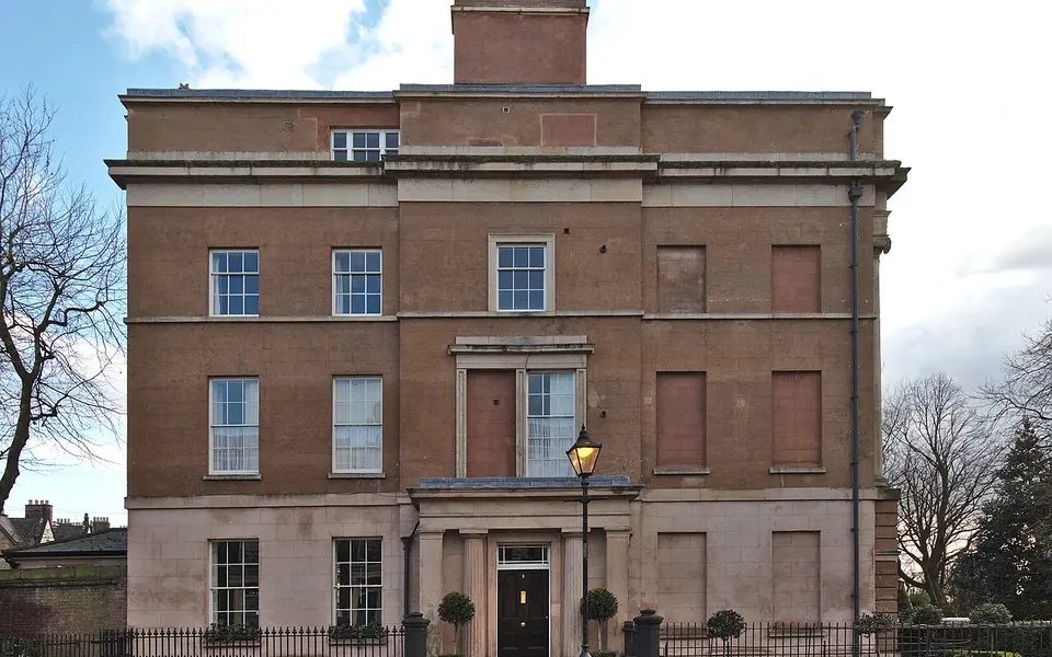 Georgian buildings at 2 Canning Street in Liverpool, photographed in 2021.